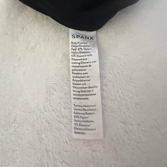 SPANX faux leather maternity legging size S - Picture 8 of 14